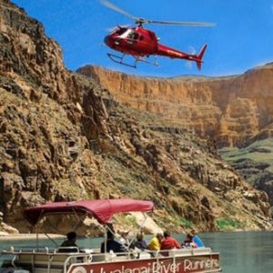 Grand Canyon + Voo de Helicóptero + Barco